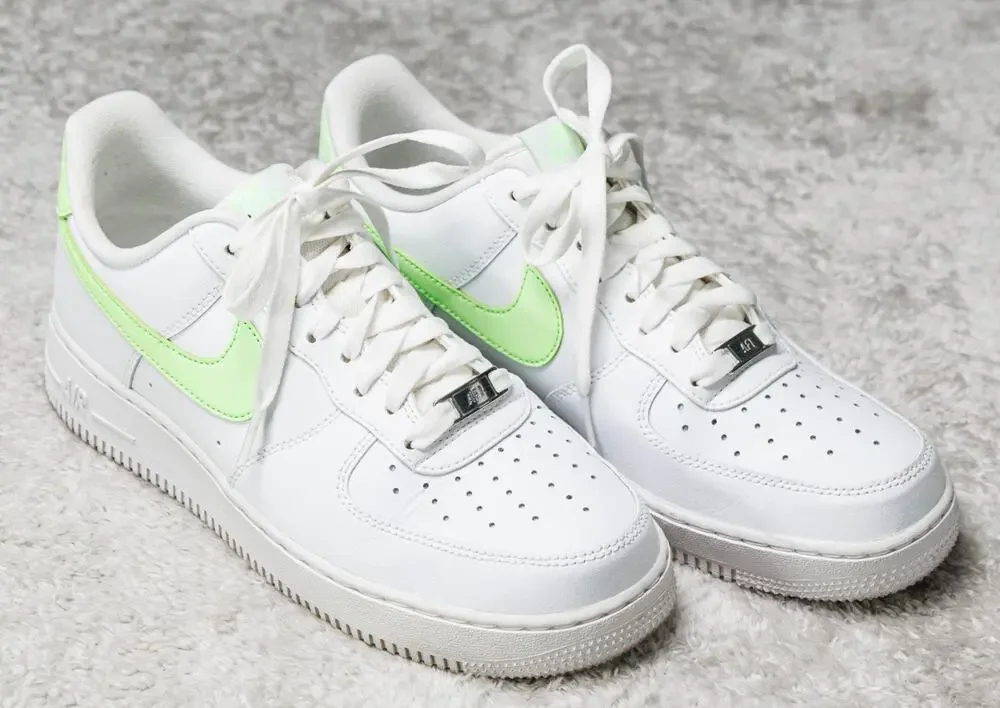 Nike Air Force 1 07 Next Nature White Lime Blast Sneakers Womens 9.5 DD8959-114